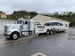 rv-towing-service.jpg